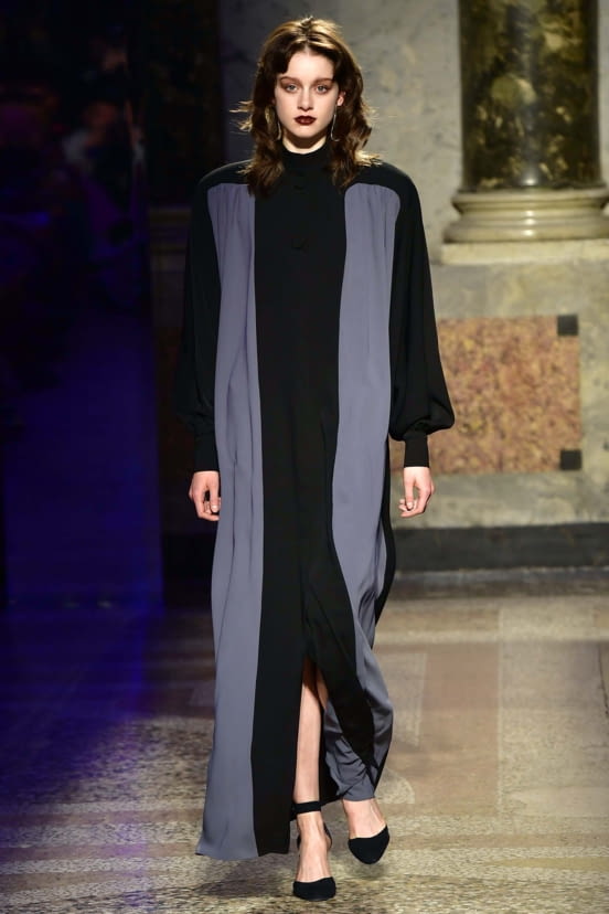 woman<br>F/W 18