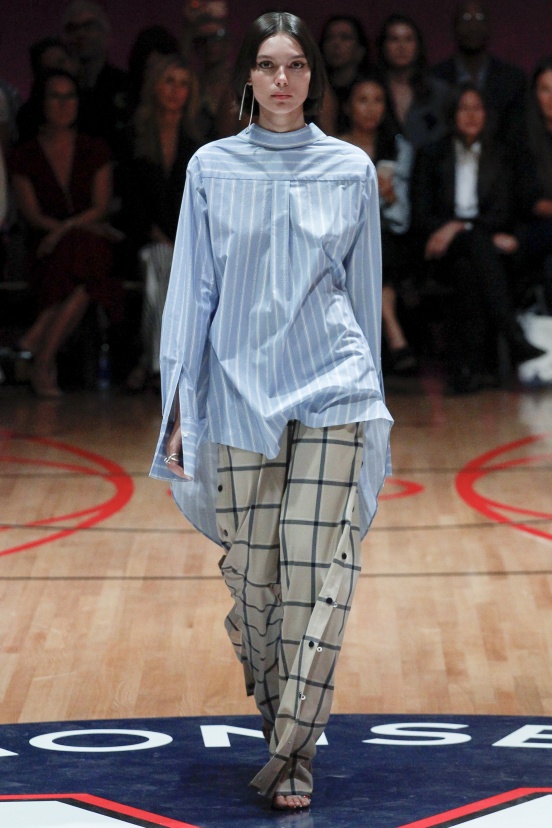 woman<br>S/S 18
