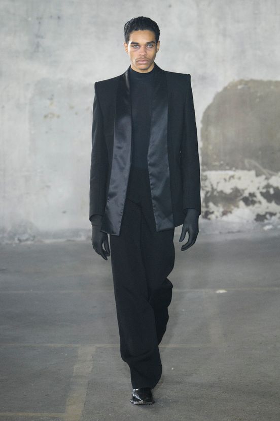 man<br>FW23