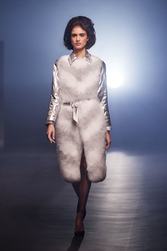 woman<br>FW21