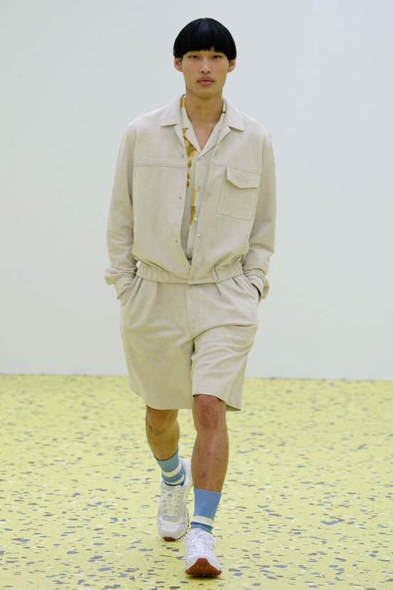 man<br>SS22