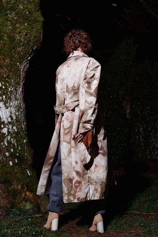 woman<br>FW21