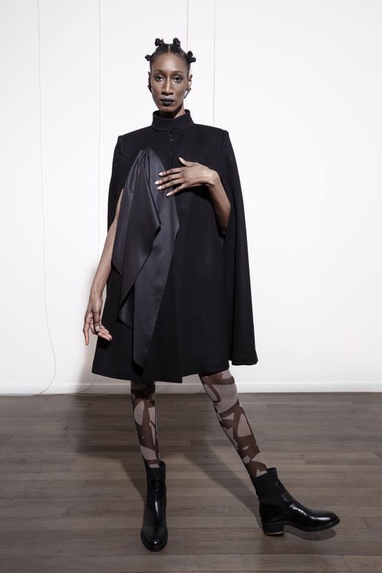 woman<br>FW21