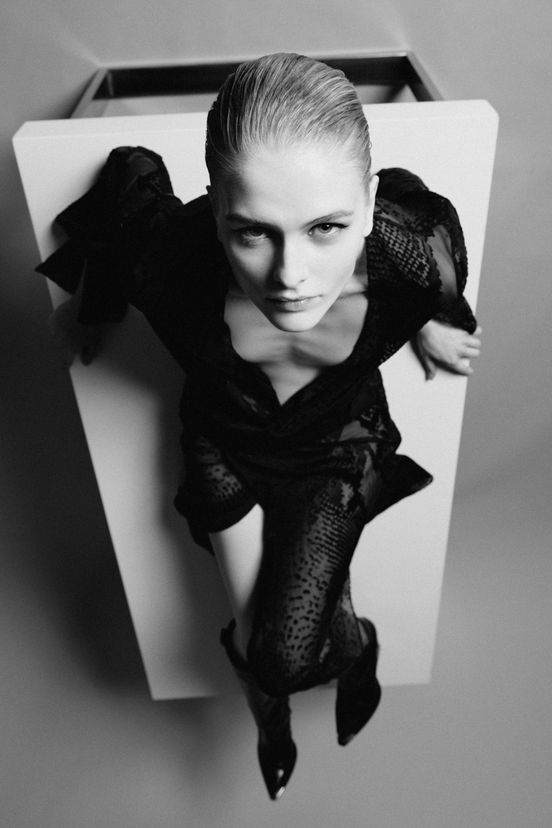 woman<br>FW25