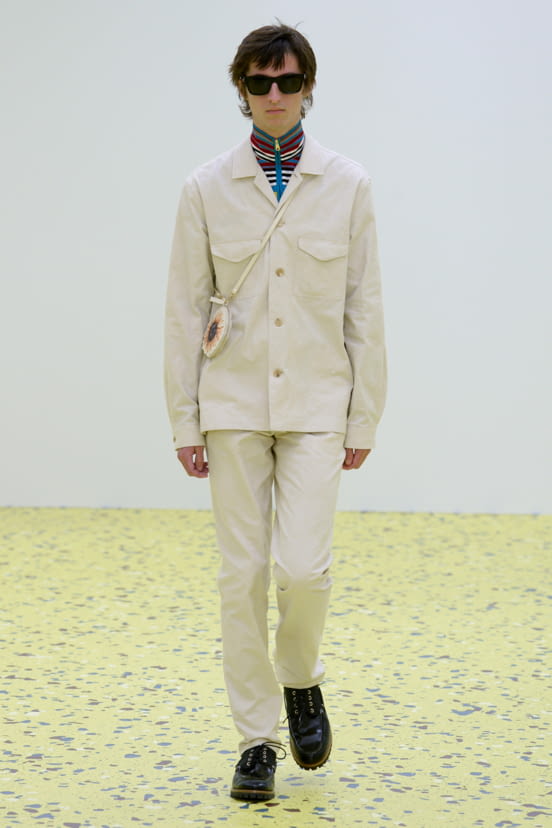 man<br>SS22