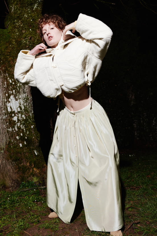 woman<br>FW21