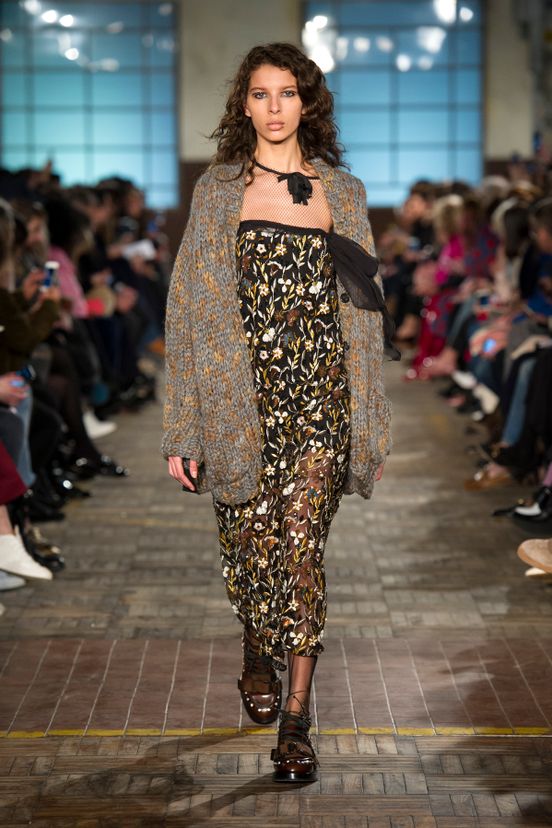 woman<br>F/W 16