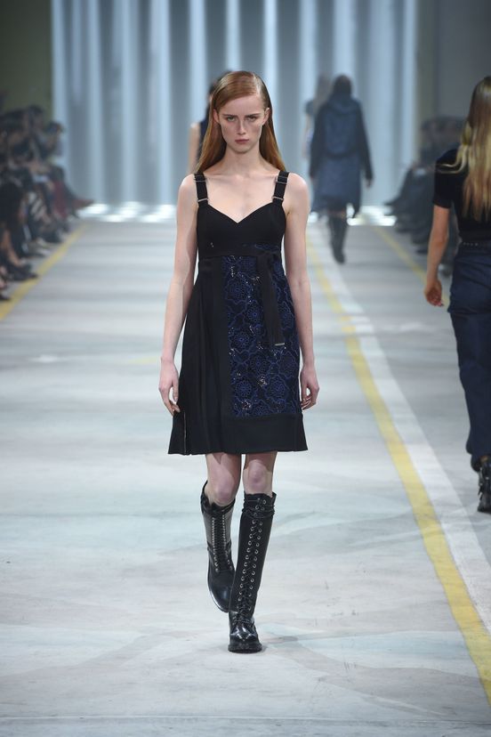 woman<br>FW16
