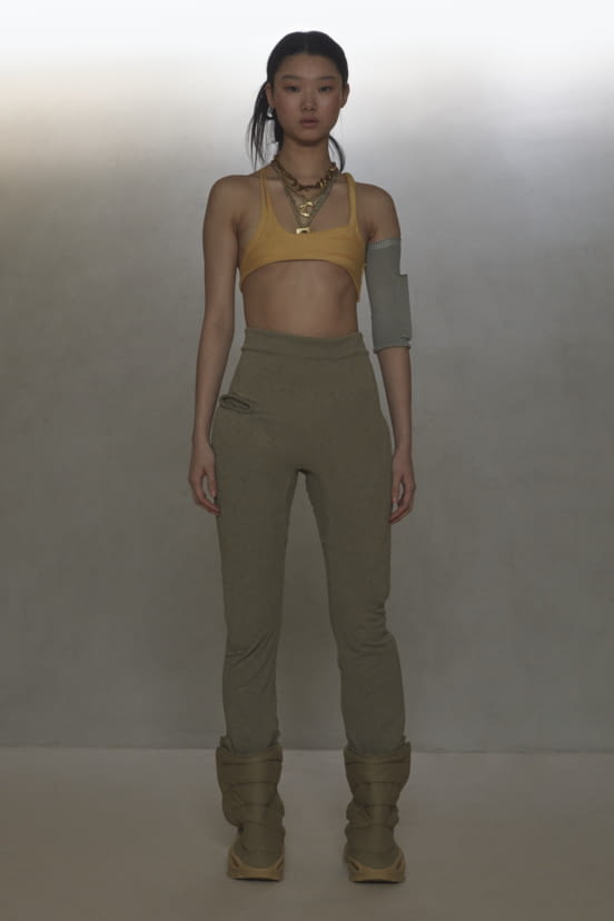 woman<br>FW20