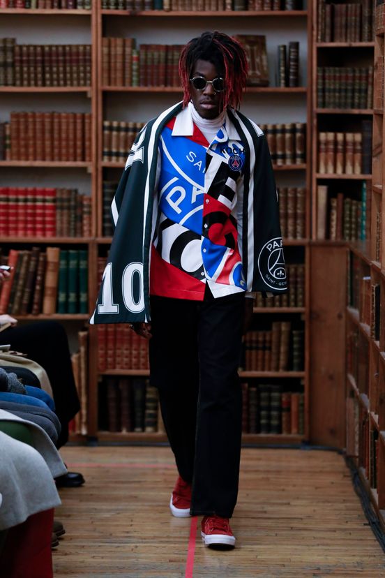 woman<br>PF18