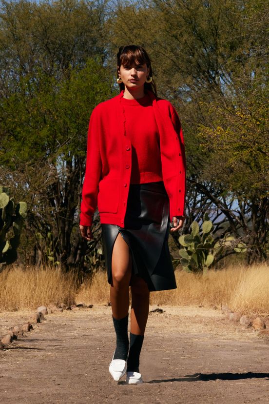woman<br>FW23