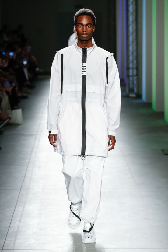 man<br>SS18