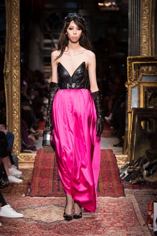 woman<br>FW16