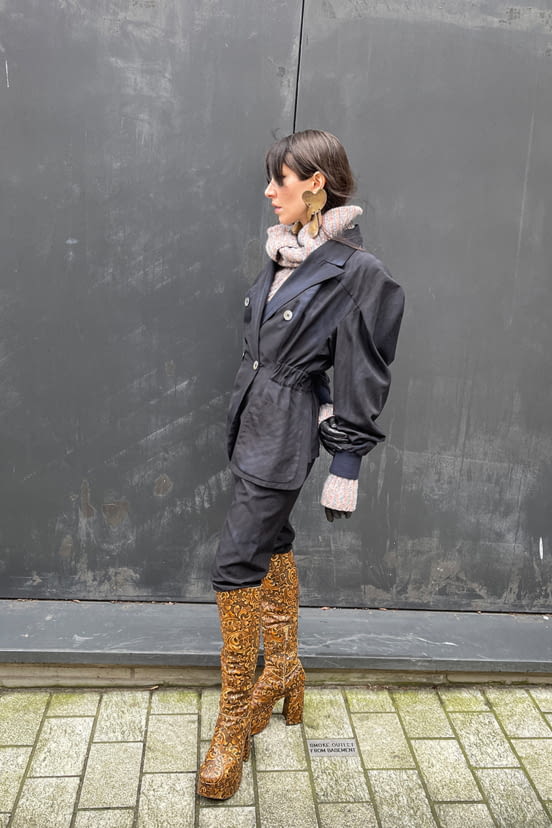 woman<br>FW21