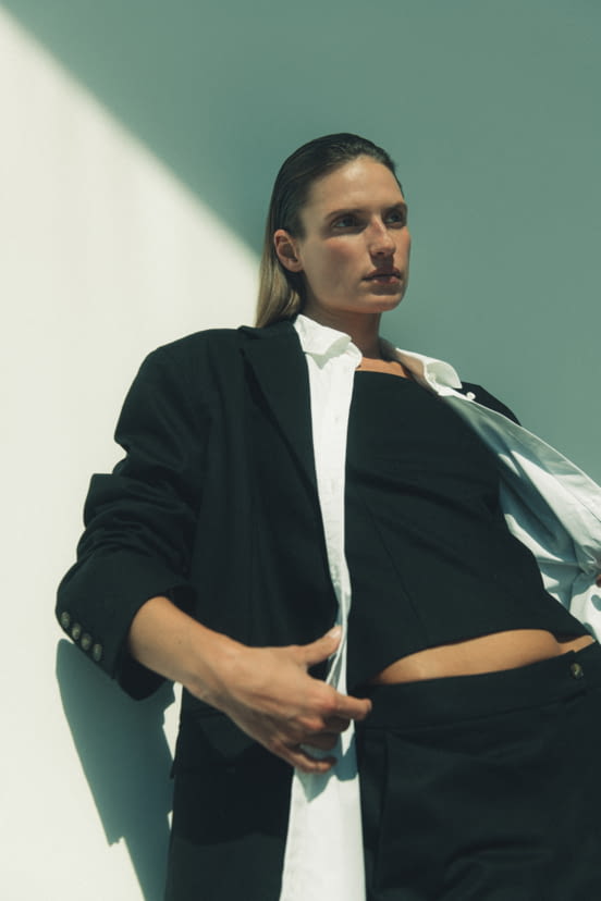woman<br>FW21