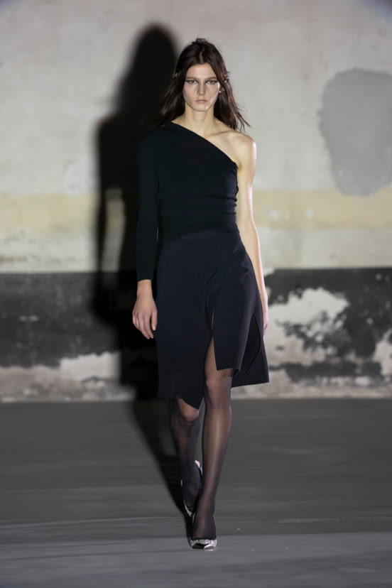 woman<br>FW21