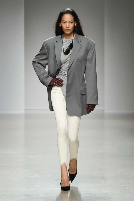 woman<br>FW25