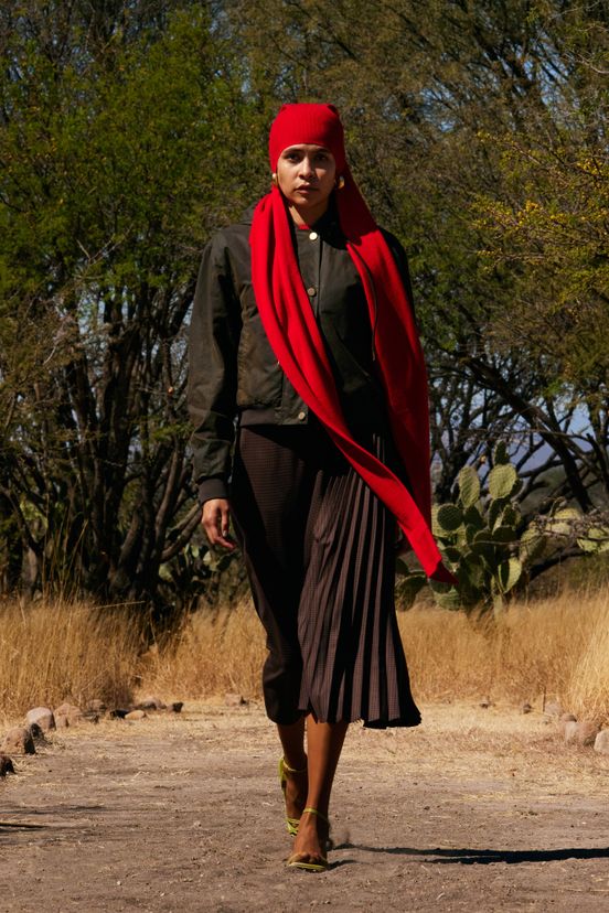 woman<br>FW23