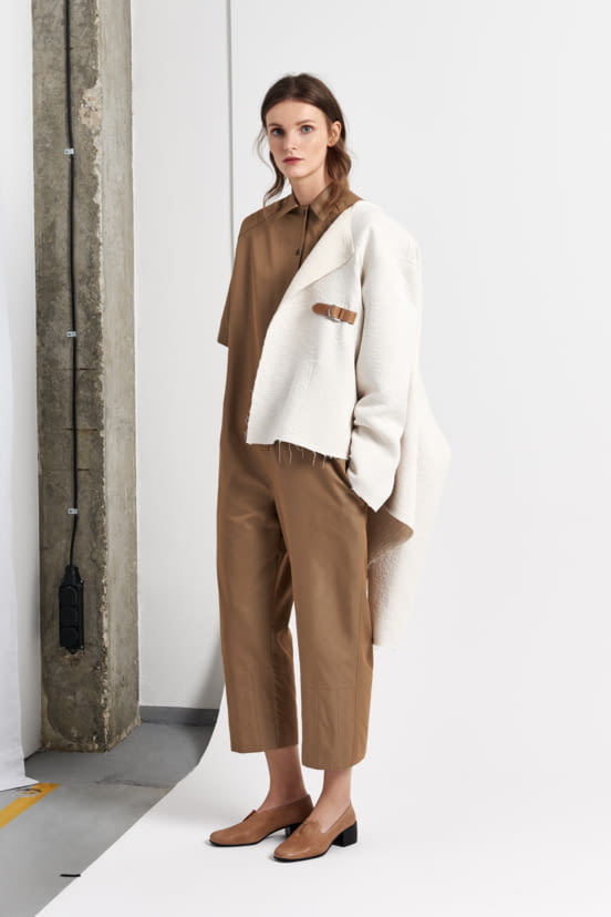 woman<br>RS18