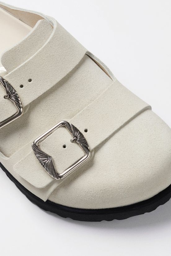 accessory<br>FW25