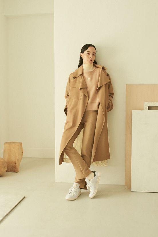 woman<br>FW23