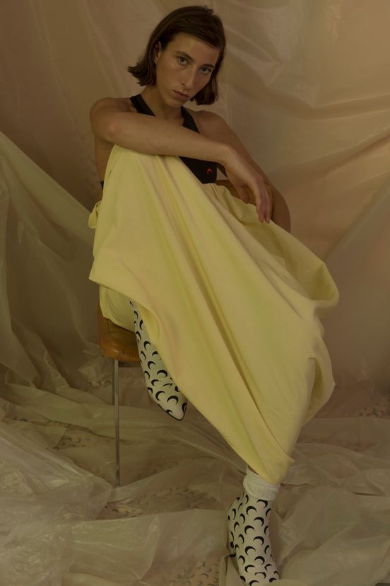 woman<br>SS18