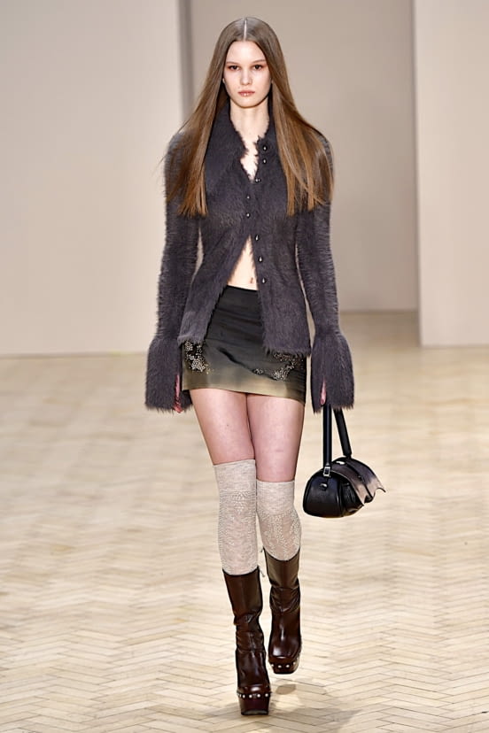 woman<br>FW22