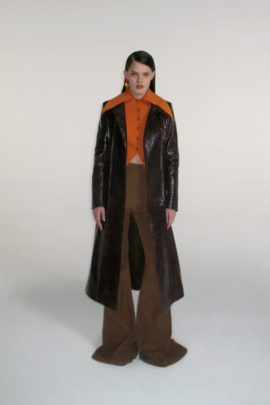 woman<br>FW21