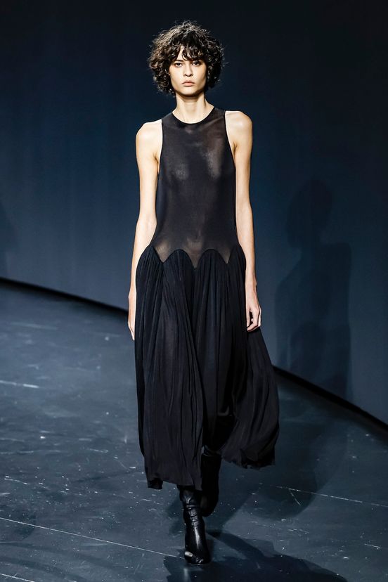 woman<br>FW24