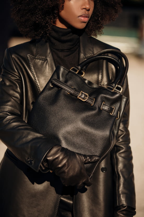 woman<br>PF22