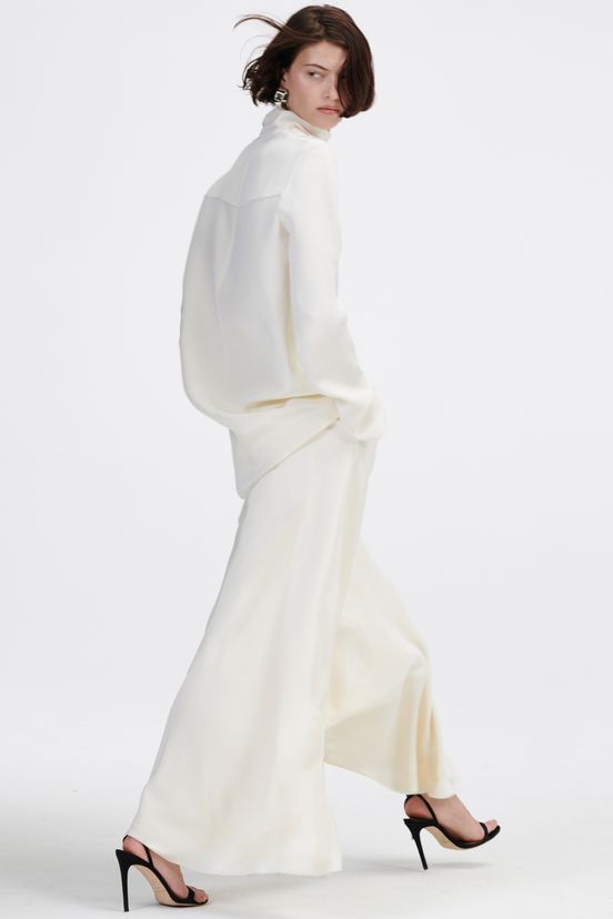 woman<br>PF24
