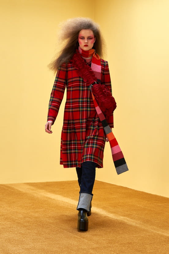 woman<br>FW21