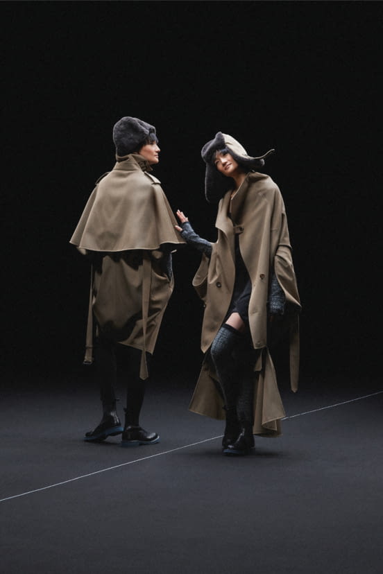 woman<br>FW21