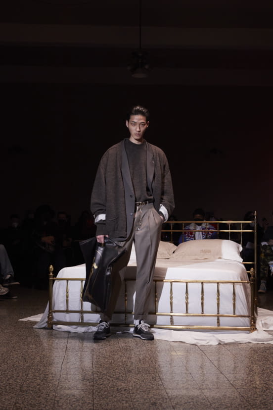 man<br>FW22