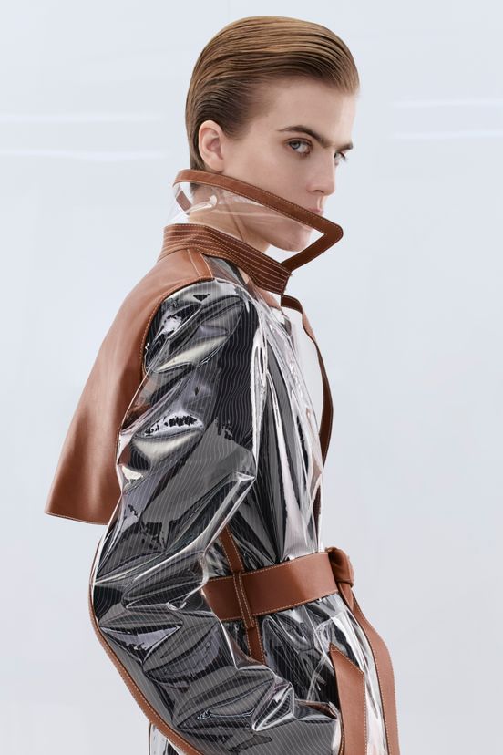woman<br>PF26