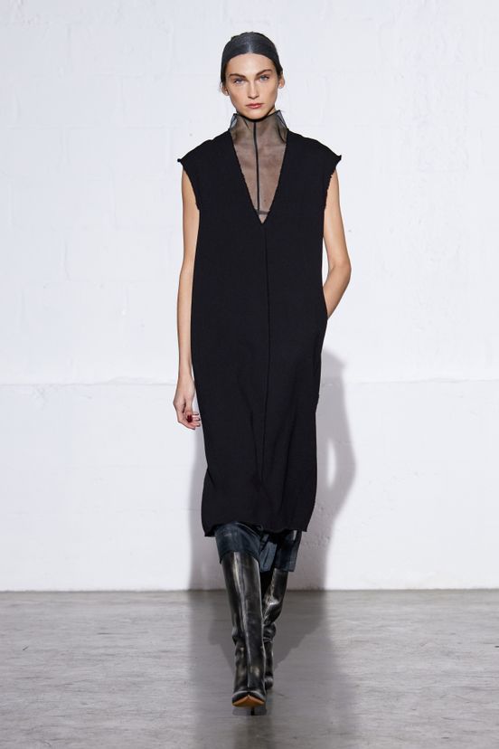 woman<br>FW24