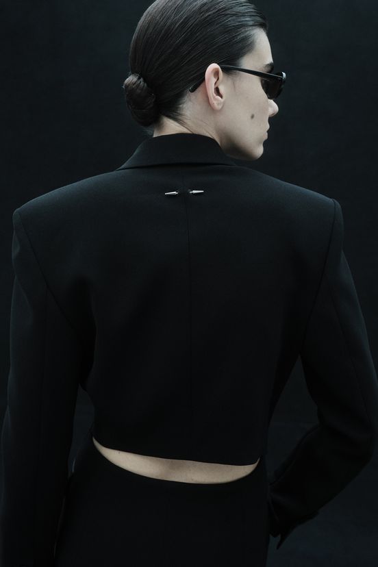 woman<br>FW24