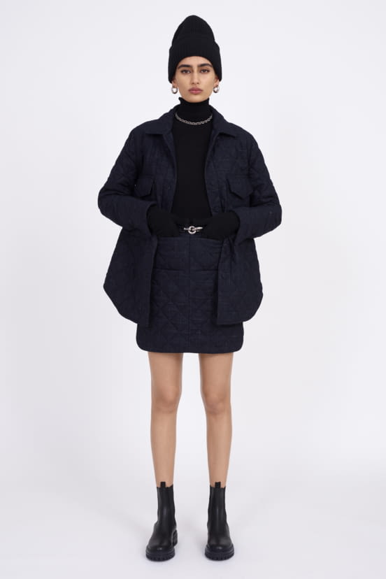 woman<br>FW22