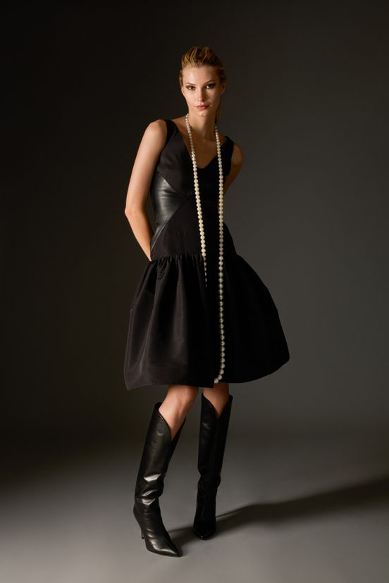 woman<br>RS26