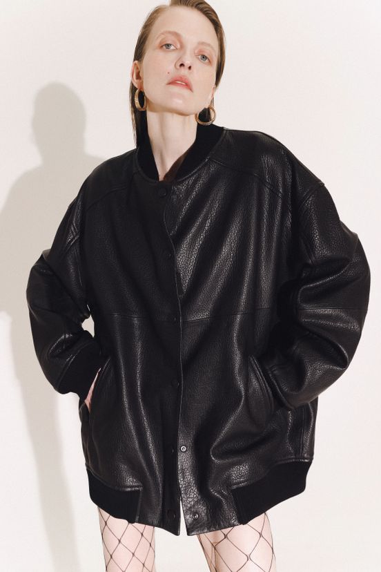 woman<br>FW23