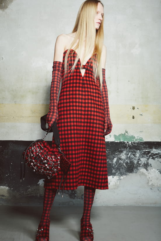 woman<br>PF22