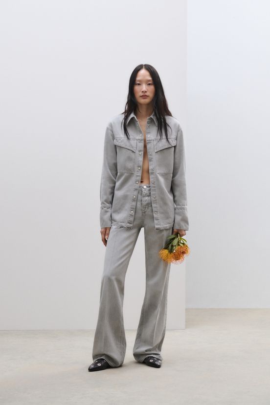 woman<br>Resort 2025