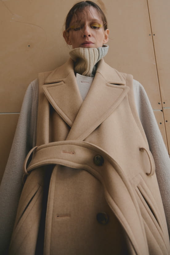 woman<br>FW21