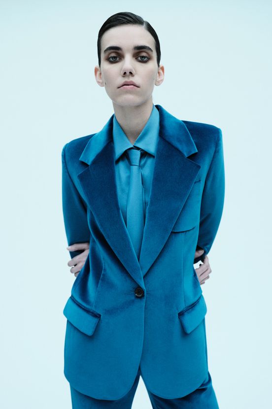 woman<br>FW24