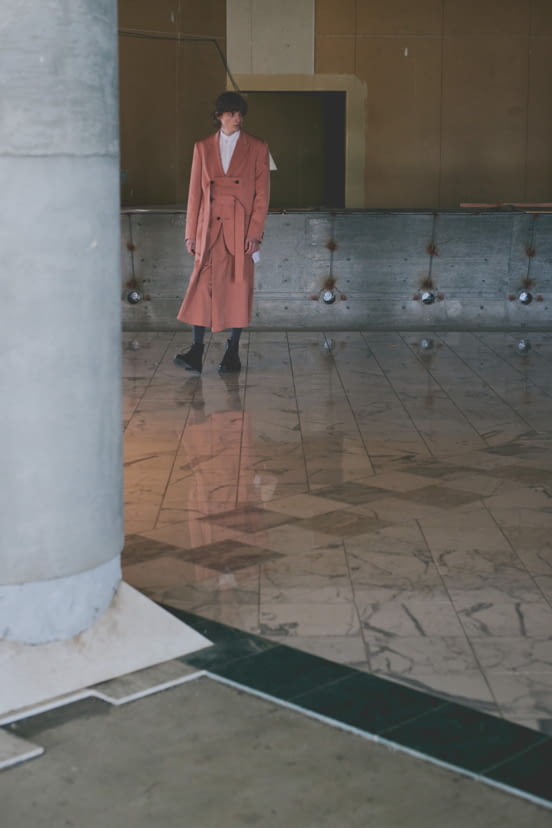 woman<br>FW21