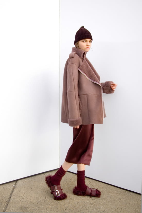 woman<br>PF17