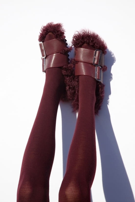 woman<br>PF17