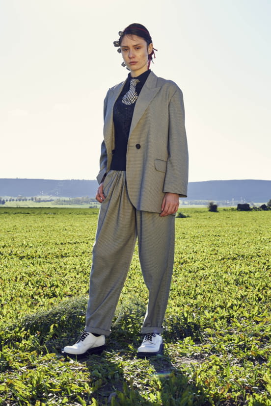 woman<br>FW21