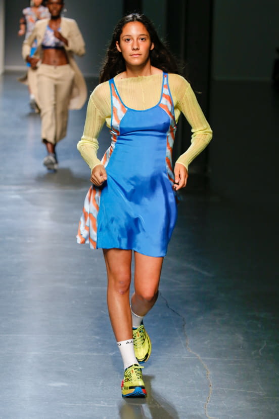 woman<br>RS19