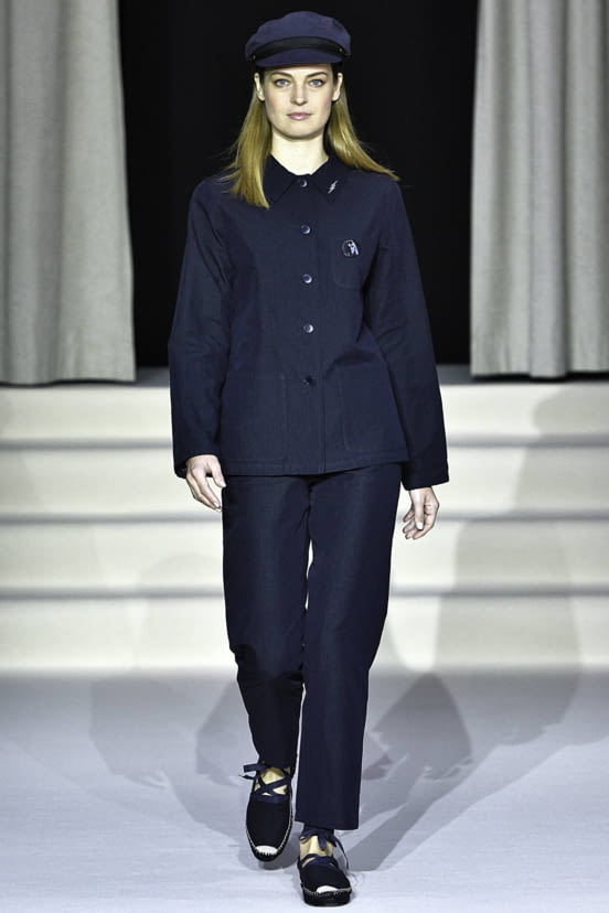 woman<br>SS19